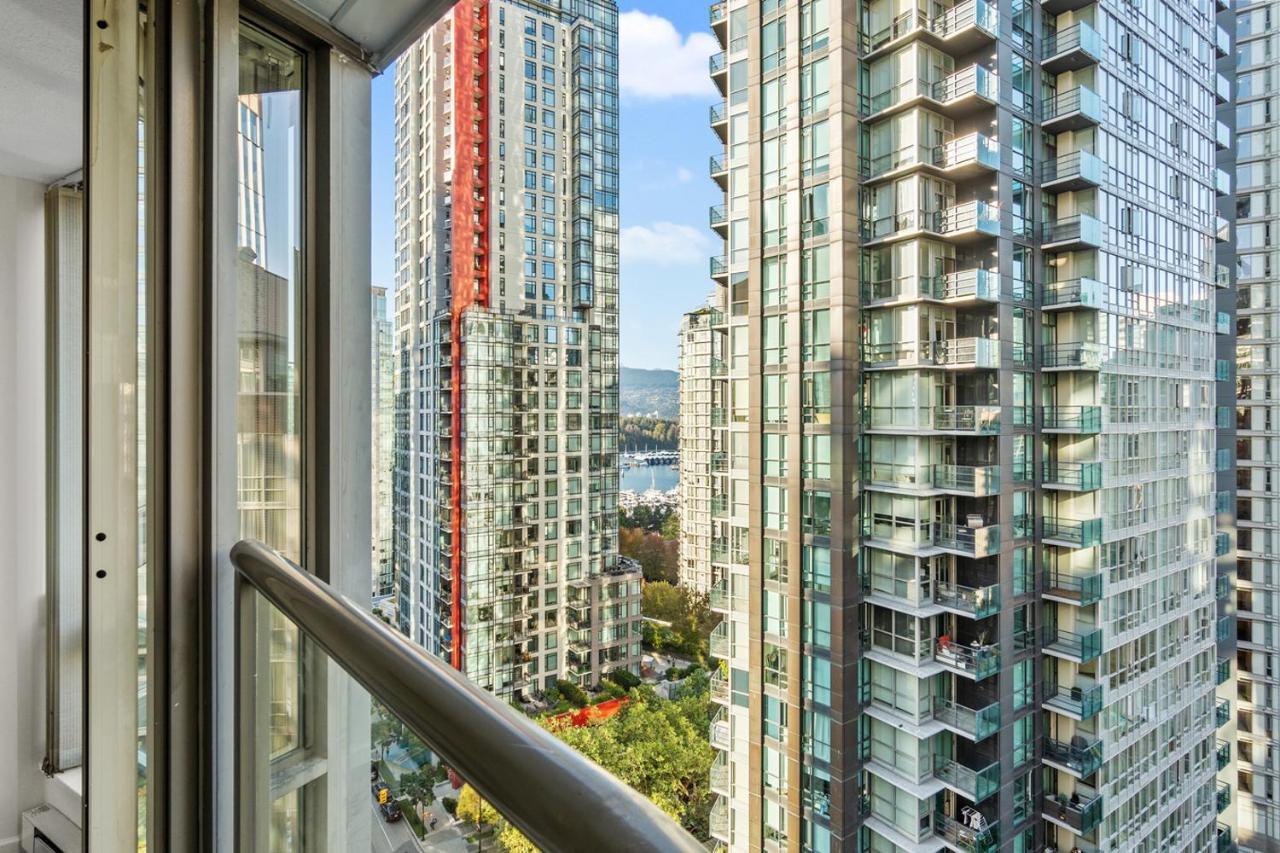 Downtown Luxury 1Br Coal Harbour Apartment Vancouver Luaran gambar